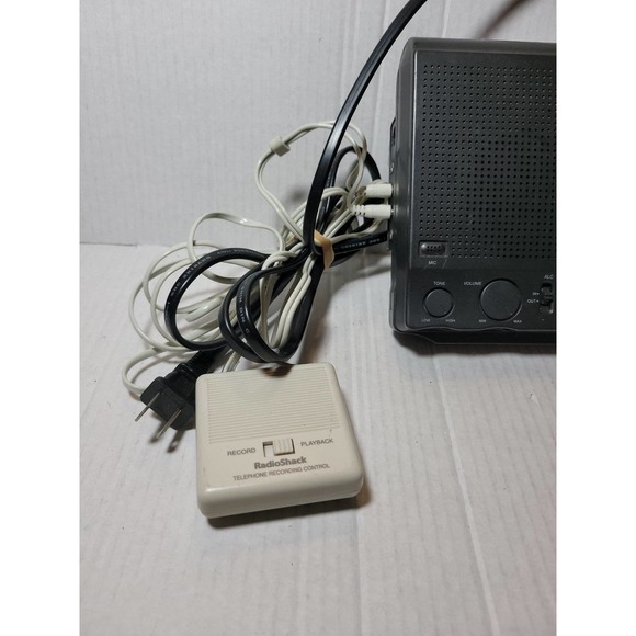 RadioShack  Optimus CTR - 117 Cassette Recorder with voice activation - Picture 2 of 7